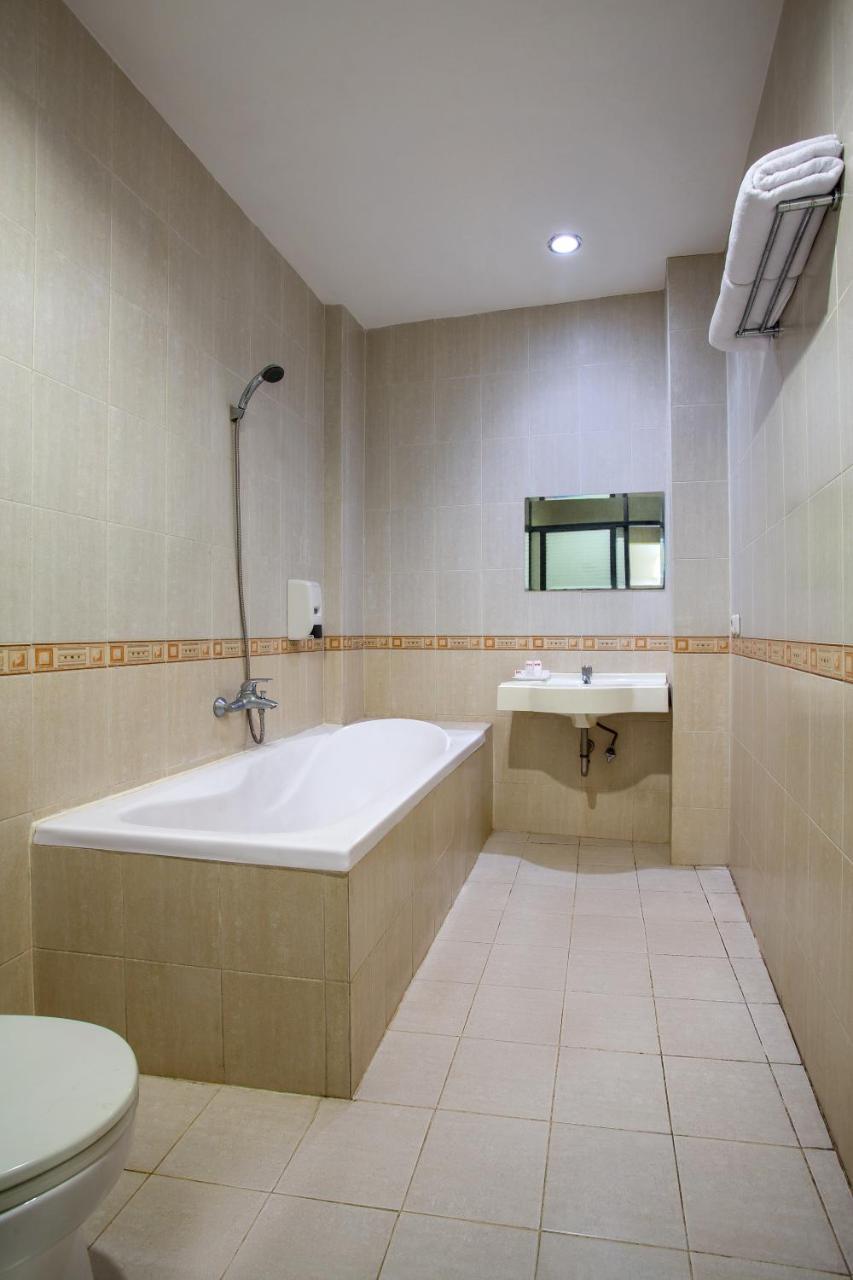 Oyo 119 Belvena Hotel Jakarta Luaran gambar
